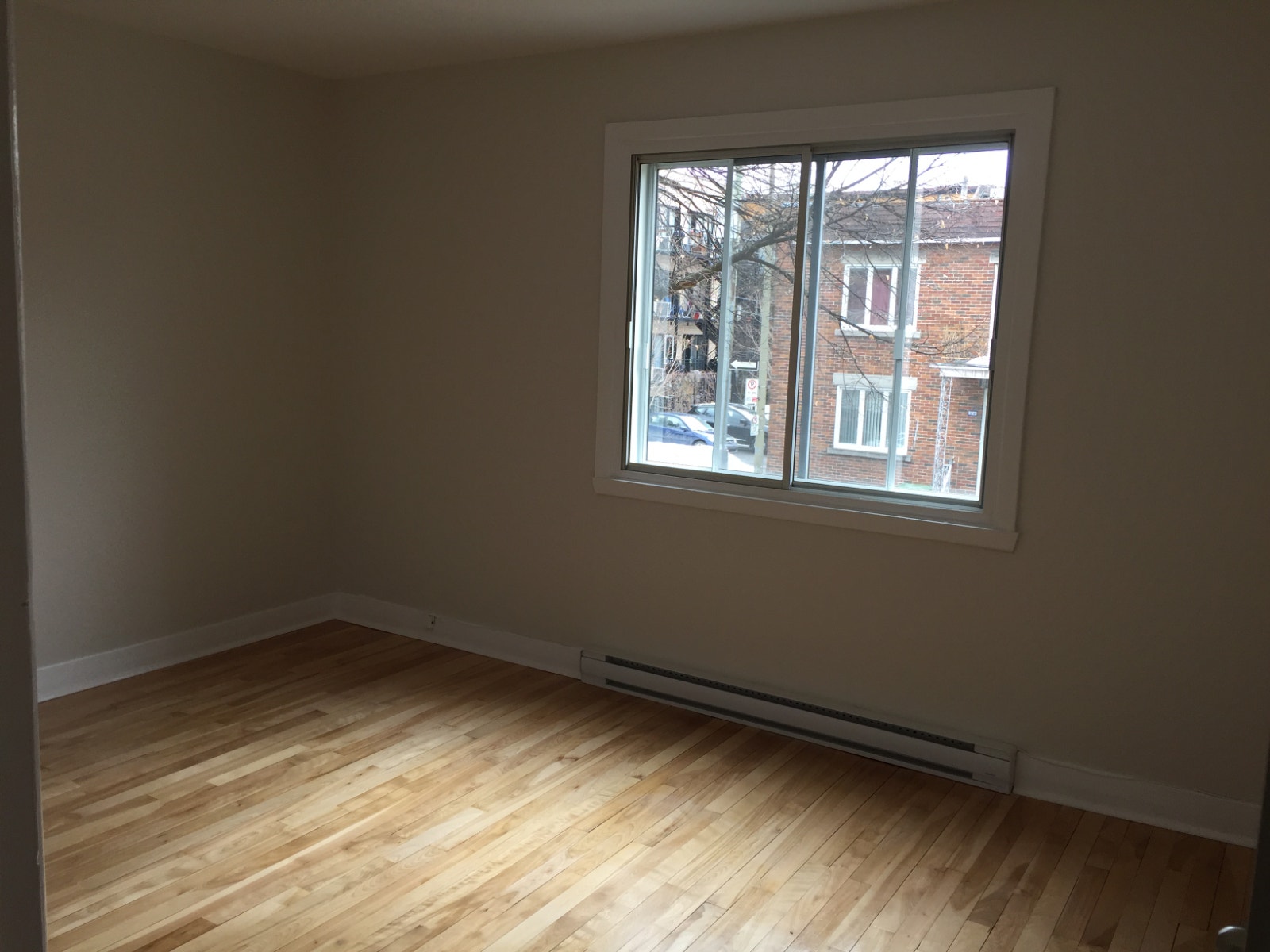Très beau 4 ½ - 6925 Bloomfield — photo 2