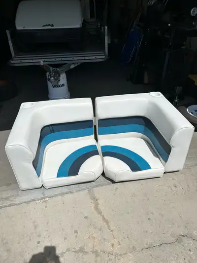 This set of marine boat seats are in excellent condition. There are two small tears as shown in the...