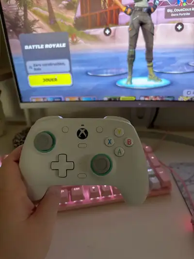 Xbox controller, View more