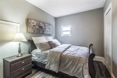Renovated and Updated 3 Bedroom, 1 living room, 2 Bathroom unit on 2nd floor and 3rd floor of bright...