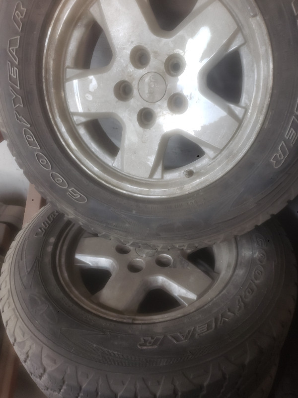 jeep liberty mags and tires in Tires & Rims in Winnipeg - Image 3