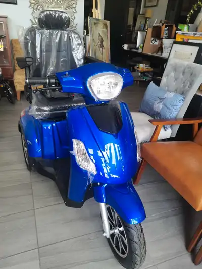 brand new all electric tricycle, blue with carrying compartment, View more