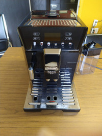 Machine à café DeLonghi