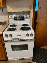 Antique stove! Great condition!