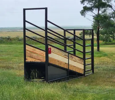 Jetter Farbrication located south of medicinehat. Build and array of quality built HD livestock equi...