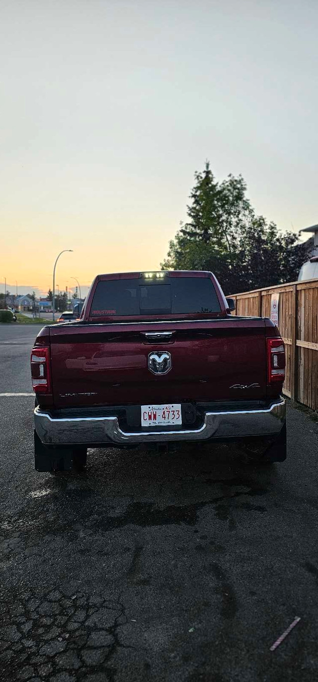 2019 Ram 3500 Crew Cab Diesel in Cars & Trucks in Calgary - Image 4