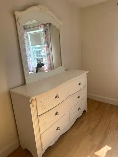 Twin Bedroom Set, View more