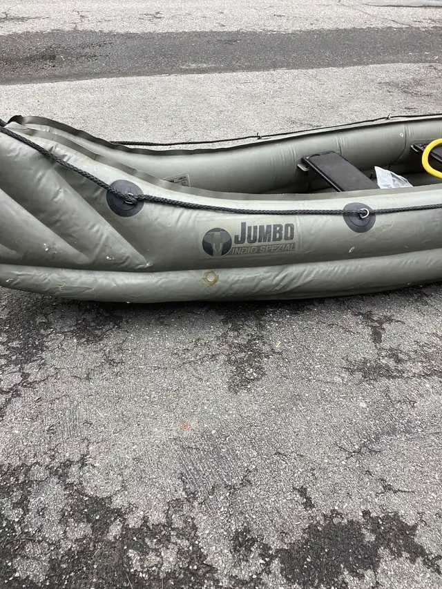Quality Inflatable canoe in Water Sports in Ottawa - Image 2