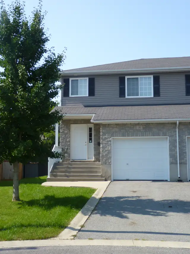Whole Home! Exclusive use of 3 BR 3 BATH BASEMNT GARAGE and YARD63654772246019120