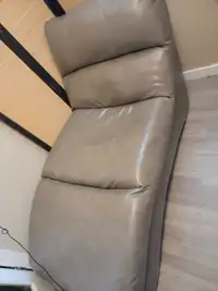 Lounge chair 
