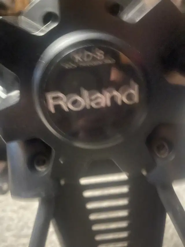 Roland Kit V Drums KD 8  in Drums & Percussion in London - Image 2