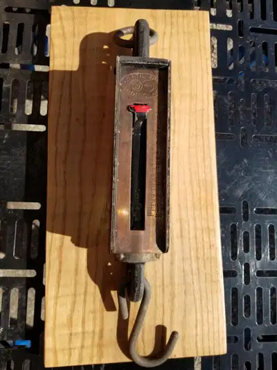Vintage Chatillon's Iron Clad Hanging Scale 200 lbs.