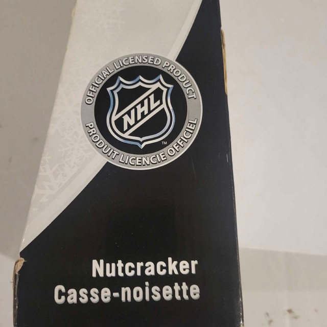 NHL Toronto Maple Leafs Nutcracker  in Arts & Collectibles in Mississauga / Peel Region - Image 4