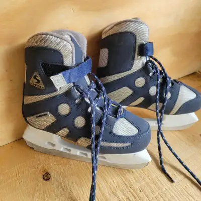 Jackson Softec Skates - Size 1, View more