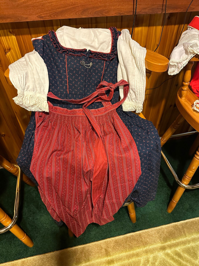 German Bavarian Dress in Women's - Dresses & Skirts in Oakville / Halton Region