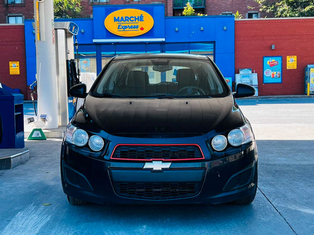chevrolet sonic 2012 dans Autos et camions  à Ville de Montréal - Image 4