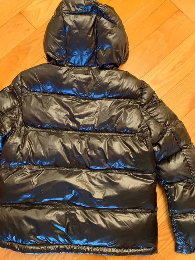 Pajar Insulated Puffer Jacket Thinsulate graphite women’s size M in Women's - Tops & Outerwear in City of Montréal - Image 3