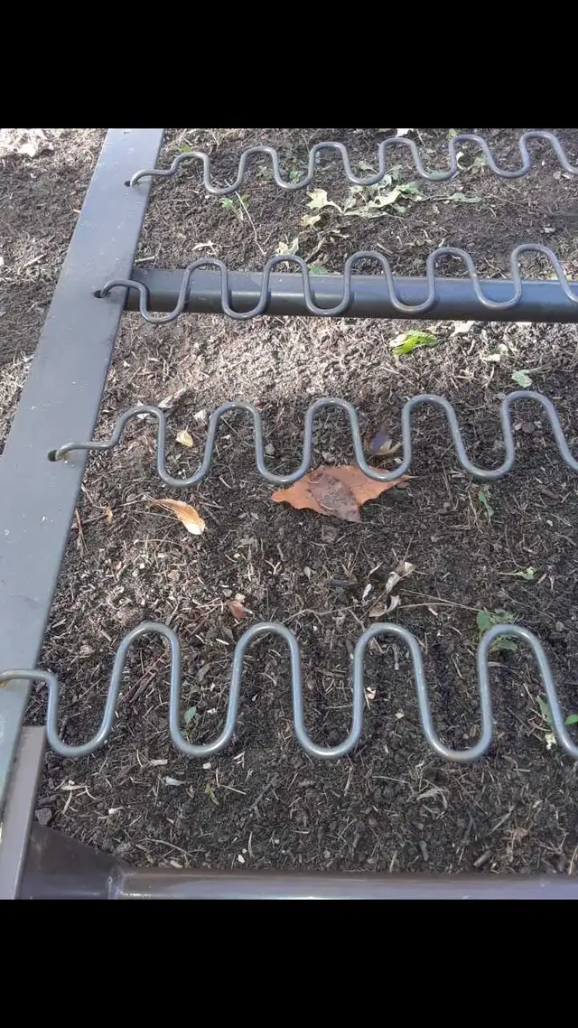 Bedframe, single, double, queen & king  bed frame in Beds & Mattresses in Kingston - Image 6