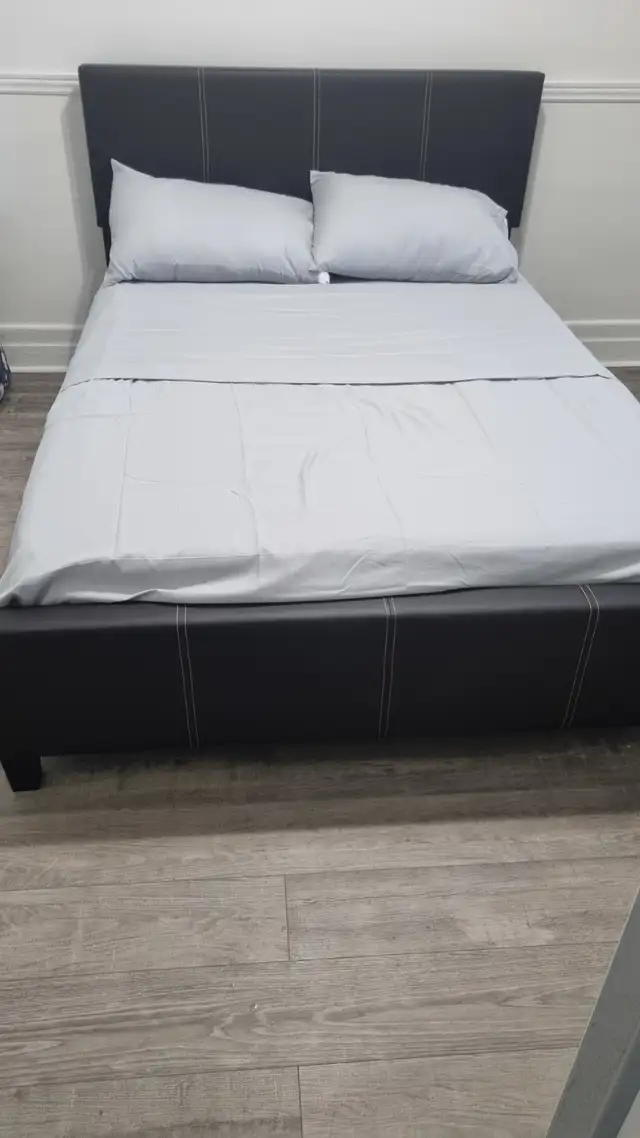 Roommates Room  rent  Montreal Chambre à louer colocation coloc in Room Rentals & Roommates in City of Montréal - Image 26