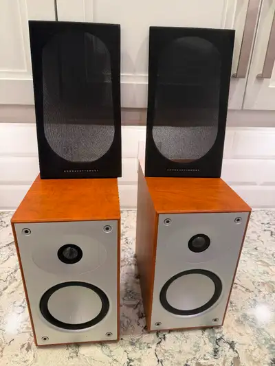 Mordaunt-Short Avant 902i speakers, View more