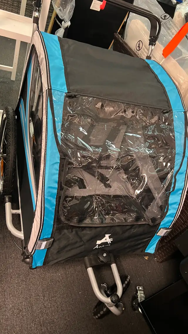 Double seat stroller kids 3-in-1 Bike Trailer   in Strollers, Carriers & Car Seats in Markham / York Region - Image 2
