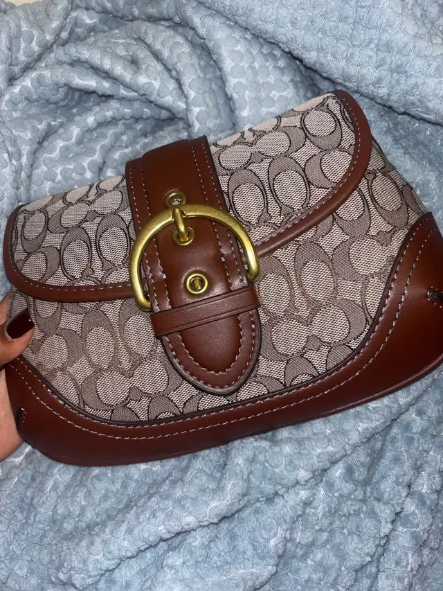 Coach Soho Flap Limited Re-Edition 2006 Bag in Bags & Luggage in Richmond - Image 7