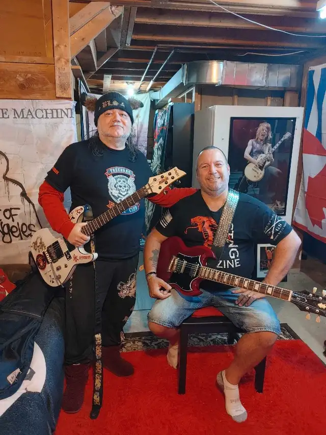 Pro Guitar Lessons..I PLAYED LIVE WITH ZAKK WYLDE..!!**63234550402691123