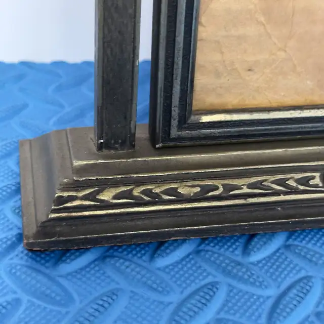 Antique Art Deco Swinging Swivel Frame in Arts & Collectibles in Markham / York Region - Image 4