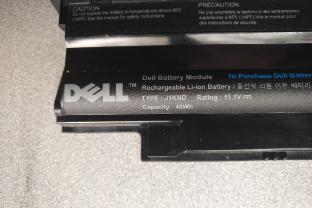 Dell Laptop Chargers and Battery in Laptop Accessories in Markham / York Region - Image 2