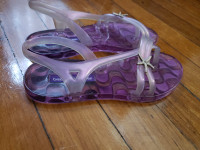 Sandales fille, neuves, 13 US/ New girl's sandals