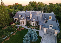 Mansion on 1 Acre