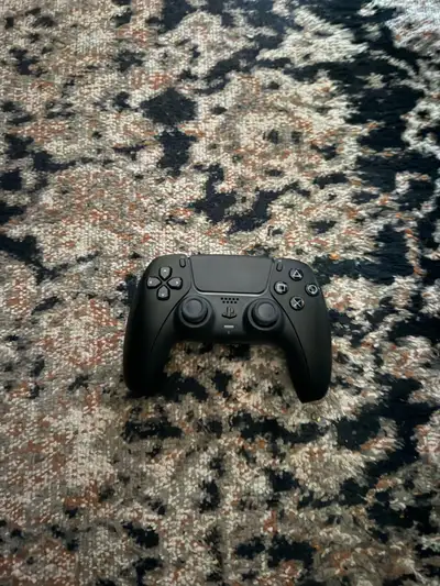 PS5 Dual Sense Controller - Black - 0 Issues, View more