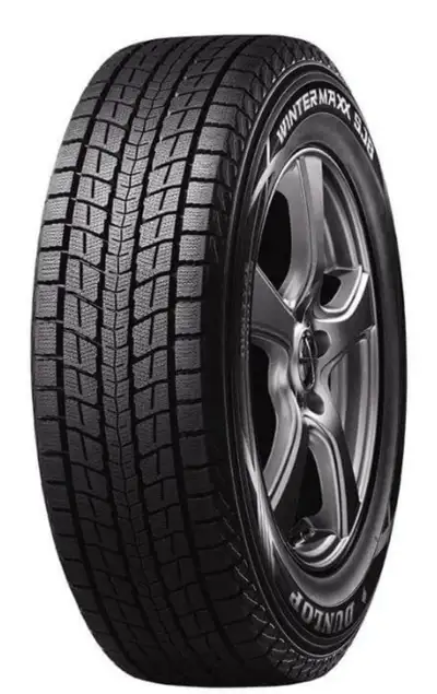 Only used for less than 3000km last winter . Pretty much brand new . Retail for $250+/tire. $500 is...