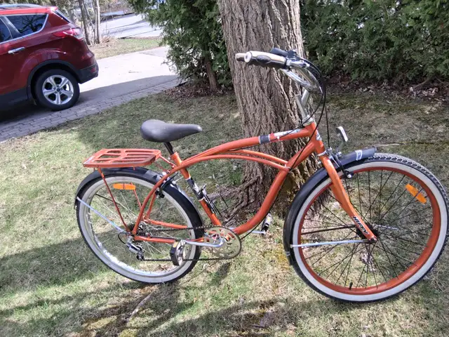 VÉLO HUFFY / HUFFY CRUISER BIKE in Cruiser, Commuter & Hybrid in Laval / North Shore - Image 5