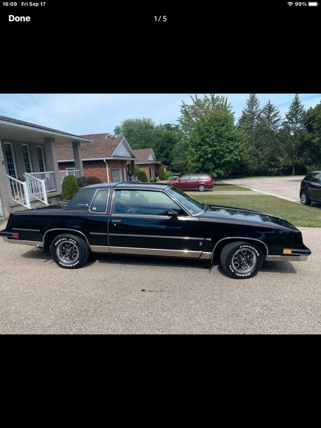 1985 Olds Cutlass Supreme Brougham in Classic Cars in Oshawa / Durham Region