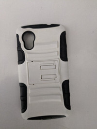 Nexus 5 cover with stand - Good quality - White- Mint condition