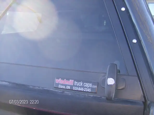 truck cap in Other Parts & Accessories in Owen Sound - Image 2