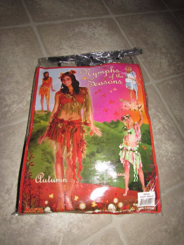 ADULT LADIES HALLOWEEN COSTUME *NEW* in Costumes in North Bay