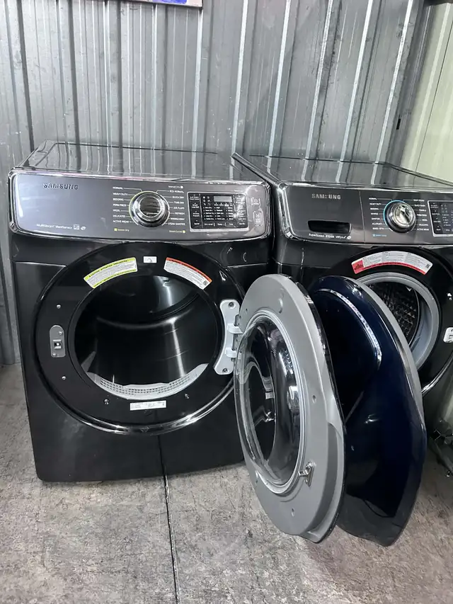 Samsung Fridge stove washer and dryer set  in Refrigerators in City of Montréal - Image 9