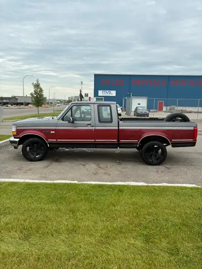 New front and rear tanks New pump and sending units New front disc and pads New diff oil Fresh oil c...