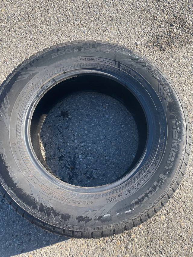 One Nokian wr suv tire 255/65r18 in Tires & Rims in Calgary