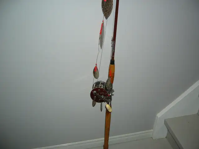 fishing rod and reel in Fishing, Camping & Outdoors in Sudbury - Image 3