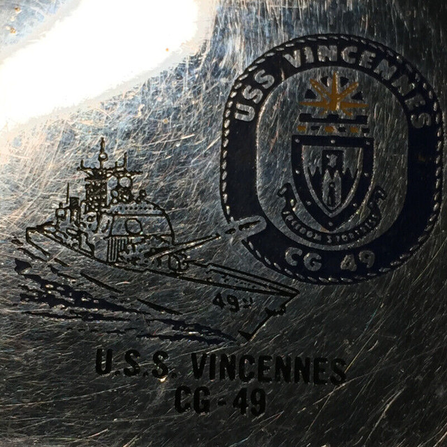 Vintage Old ZIPPO Lighter U.S.S VINCENNES CG-49 Bradford Pa in Arts & Collectibles in Vancouver - Image 2