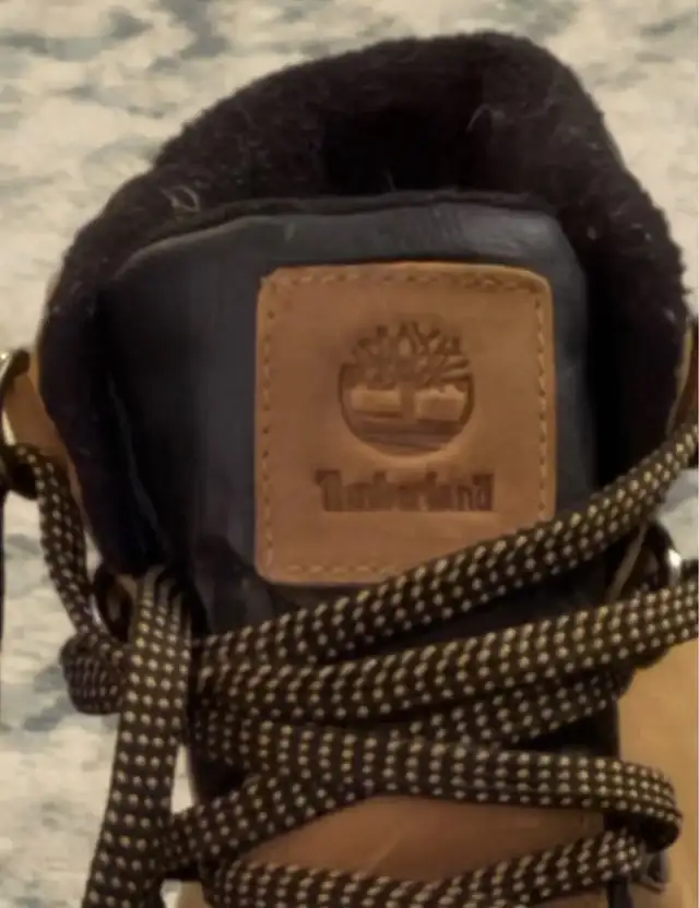 Timberland boots in Men's Shoes in Ottawa - Image 3