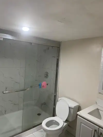 Nice and clean basement Near hwy 50 and cottrelle bus stop 5 minutes away grocery store 10 minutes,...