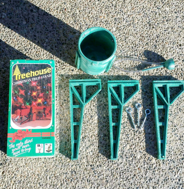☆☆ 2 - CHRISTMAS TREE STANDS - $45 EACH! ☆☆