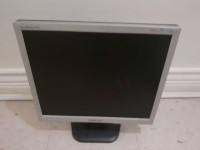 monitor Samsung 17"/Acer 17"/ delivery/ livraison