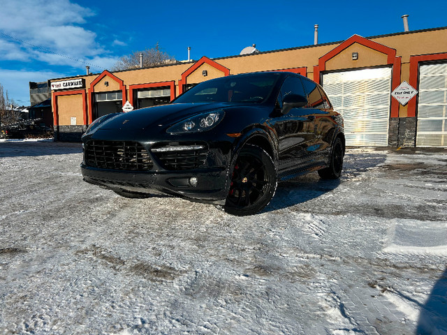 2013 Porsche cayenne GTS in Cars & Trucks in Calgary - Image 2