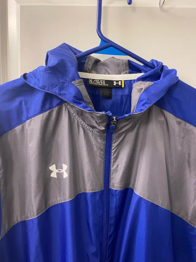 Men’s under armour spring jacket! size XL in Men's in Calgary - Image 3
