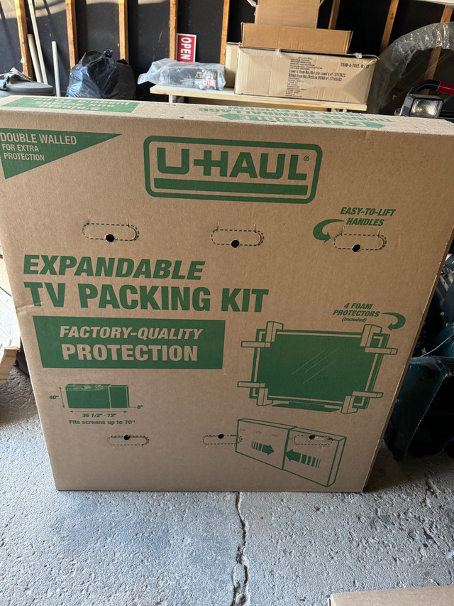 U-Haul TV Box in Video & TV Accessories in Markham / York Region